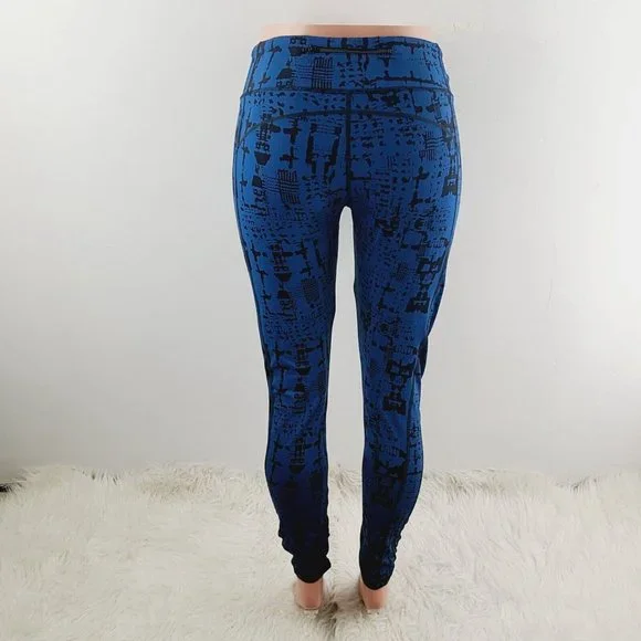 CAbi 963 Women's Blue Black Skinny Cool Down Pull On Yoga Tech Leggings Size L - Picture 3 of 6